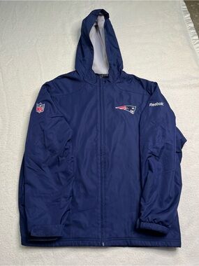 Vintage Reebok On Field NFL New England Patriots Zip Blue Jacket Mens L Jersey